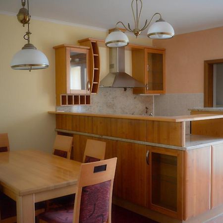 Harmony Hall Apartments Hradec Králové 外观 照片